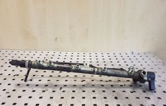 Mercedes-Benz A W168 Fuel main line pipe A6680700095 A0041531528