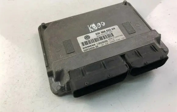 Skoda Fabia Mk1 (6Y) Other control units/modules 03E906033AN K900