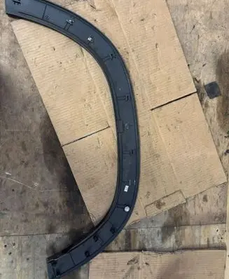 Chevrolet Orlando Rear arch trim 121212
