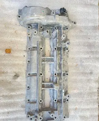 Mercedes-Benz ML W164 Rocker cam cover A6420101230