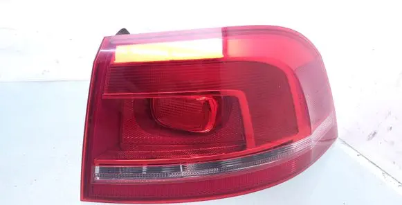 Volkswagen PASSAT B7 Rear/tail lights 3AF945096A 605002RE 605212