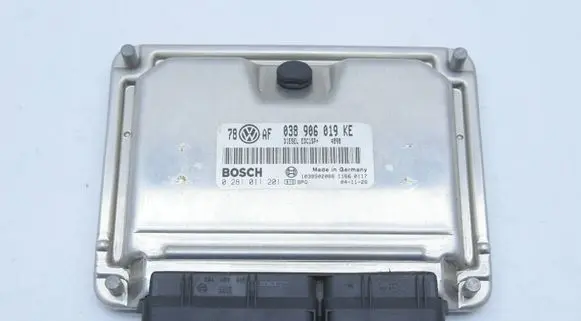 Skoda Superb B5 (3U) Engine control unit/module 038906019KE 0281011201 1039S02066