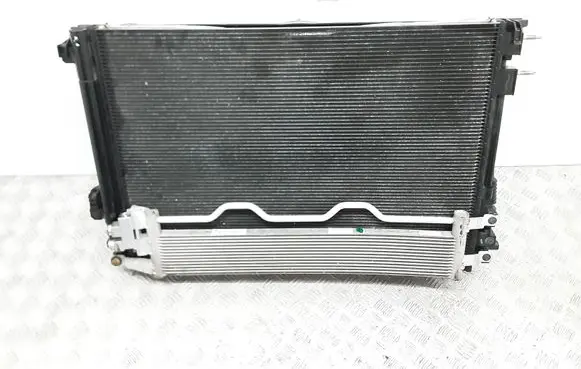 Chrysler Pacifica Radiator set 68217321AC 68217322AB