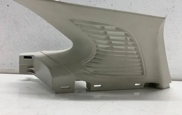 Ford Focus (D)pillar trim (top) BM51N280C46A