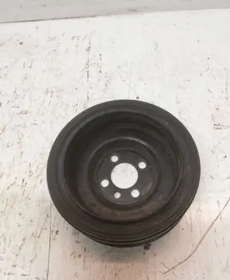 Audi A3 S3 8P Crankshaft pulley 038105243M