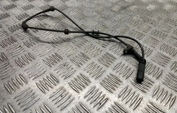BMW 7 F01 F02 F03 F04 ABS rear brake sensor 6775864