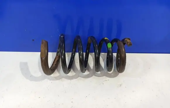 Volvo XC90 Rear coil spring 30645888