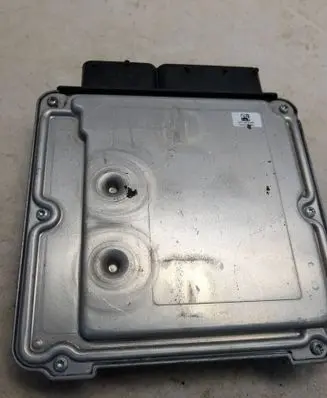 Mitsubishi Lancer VIII Engine control unit/module 0281014586 1860A579 1039S23766