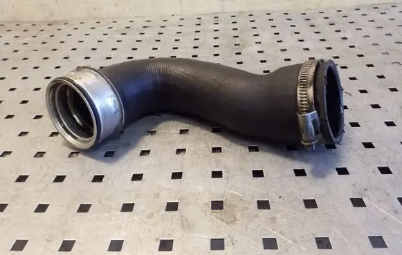 Volkswagen Eos Intercooler hose/pipe 1K0145834N