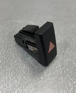 Honda CR-V Hazard light switch M62430