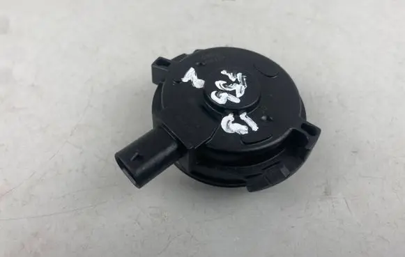 Mini One - Cooper F56 F55 Camshaft vanos timing valve 7614288
