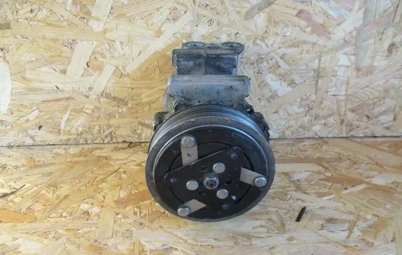 Ford Fusion Air conditioning (A/C) compressor (pump) 2S6119D629AE