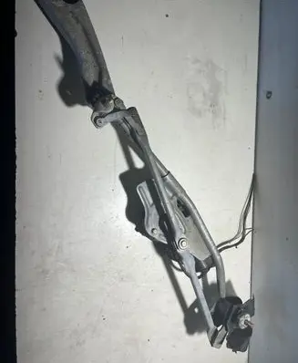 BMW 5 E39 Front wiper linkage and motor 404202
