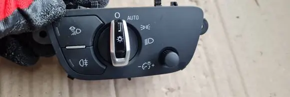 Audi A4 S4 B9 Light switch 4M0941531AA 00218143 1013722800