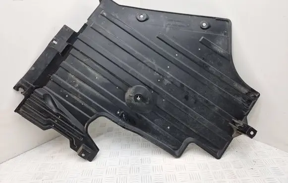 Ford Focus Fuel tank bottom protection JX6B9D183BB R4ZQA