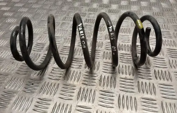 Toyota Yaris Rear coil spring