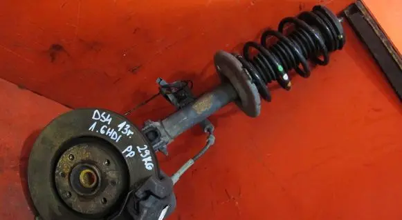 Citroen DS4 Front wheel hub spindle knuckle