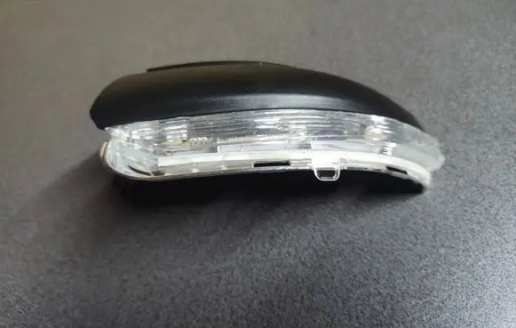 Volkswagen Golf VI Mirror indicator light