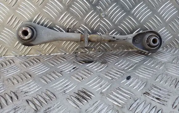 Peugeot 508 Rear control arm