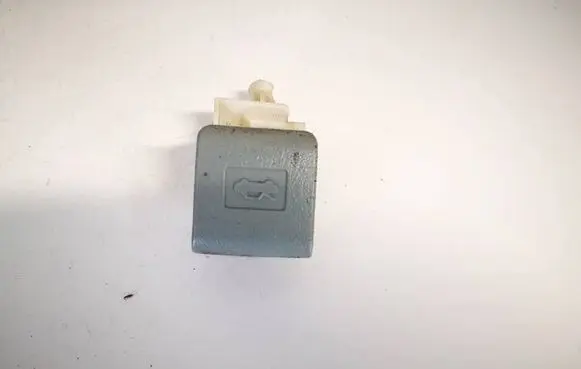 Toyota Yaris Engine bonnet (hood) release handle 