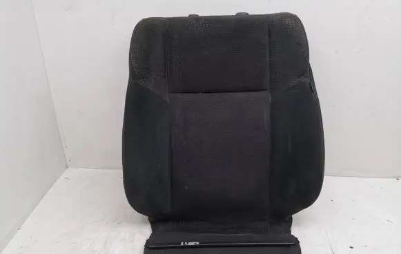Honda CR-V Front passenger seat 