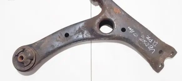 Toyota Corolla Verso AR10 Front lower control arm/wishbone
