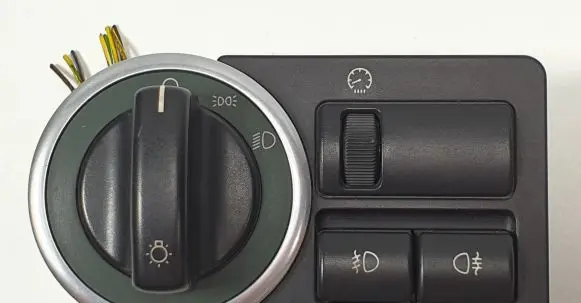Land Rover Range Rover L322 Light switch 037094055