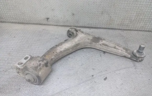 Opel Vectra C Front lower control arm/wishbone
