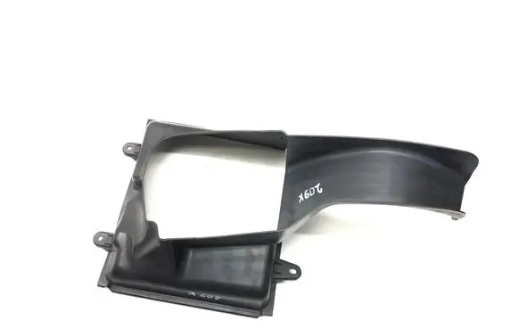Maserati Ghibli Intercooler air guide/duct channel 670004140