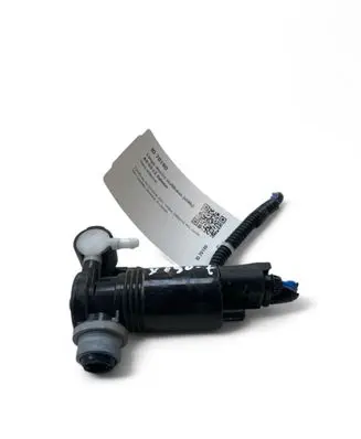 Volvo XC90 Windscreen/windshield washer pump 103755400