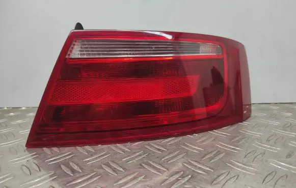 Audi A5 8T 8F Rear/tail lights 8T0945096 AU484