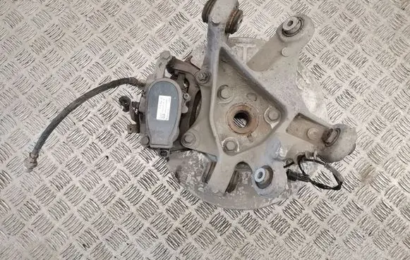 Tesla Model 3 Rear wheel hub 1044416-00-F