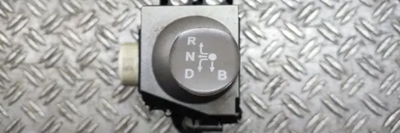 Toyota Prius (XW20) Gear shifter/selector 8945147030