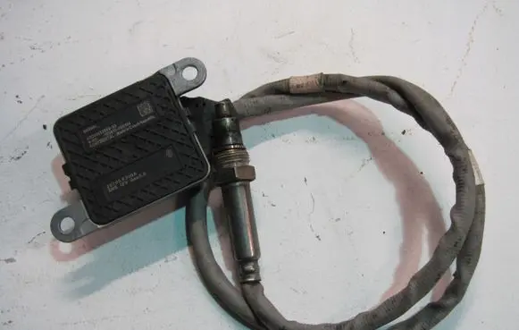 Nissan Navara Lambda probe sensor 227905JU0A