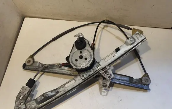 Peugeot 206 Front door manual window regulator 