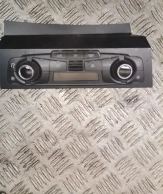 Audi A4 S4 B8 8K Climate control unit 8t2820043s