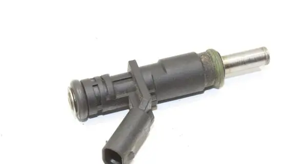 Mercedes-Benz CLK A209 C209 Fuel injector A2720780249