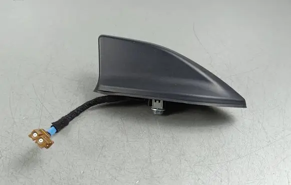 Nissan X-Trail T33 Radio antenna PCSA 282086RR0B
