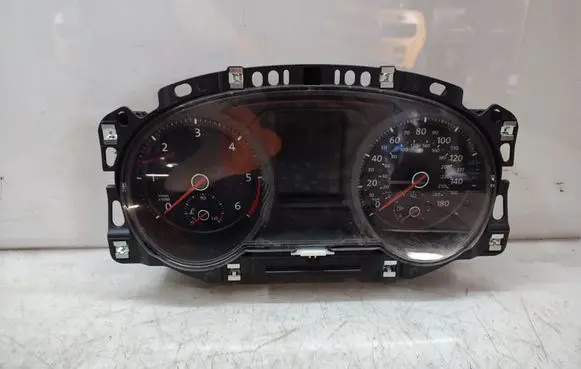 Volkswagen Golf VII Speedometer (instrument cluster) 5G1920957A