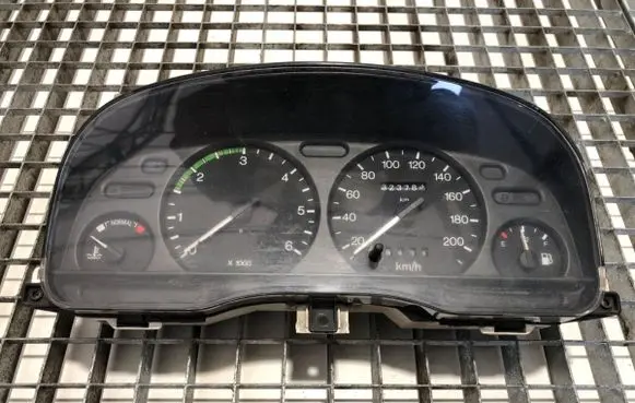 Speedometer (instrument cluster)