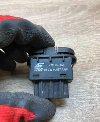 Ford Galaxy Electric window control switch 7M0959856 95VW14A157AAW