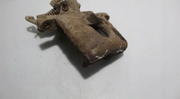Ford Mondeo Mk III Rear brake caliper
