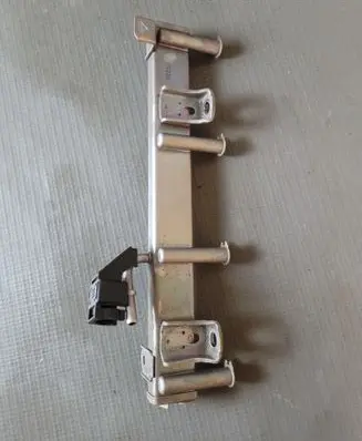 Toyota RAV 4 (XA50) Fuel main line pipe