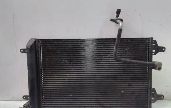 A/C cooling radiator (condenser)