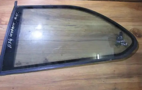 BMW 3 E36 Rear side window