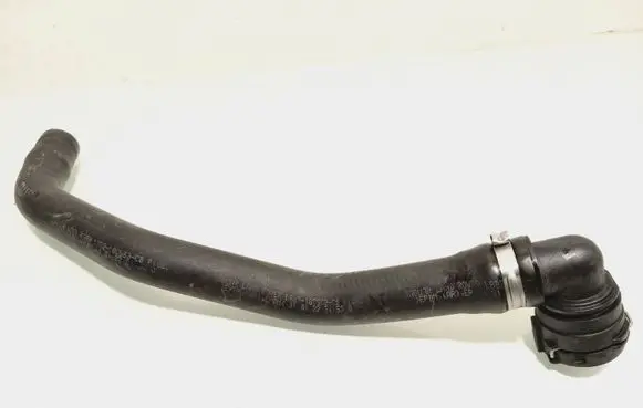 Land Rover Defender Engine coolant pipe/hose L8b218c553cb