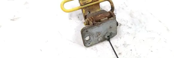 Seat Leon (1M) Front door lower hinge 1787