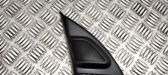 Volvo V70 Front door high frequency speaker 30781067