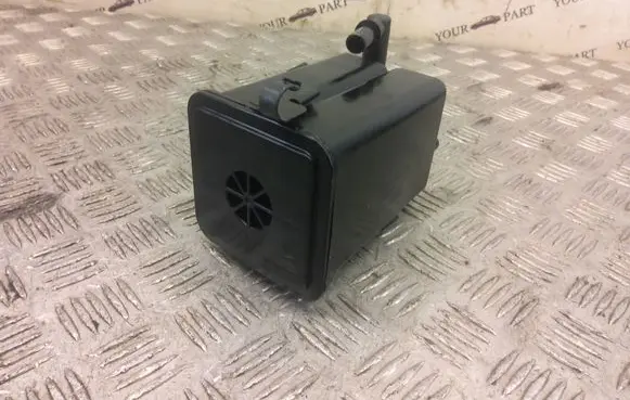 Mitsubishi Outlander Active carbon filter fuel vapour canister D617L18