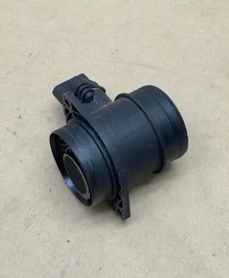 Audi A3 S3 A3 Sportback 8P Mass air flow meter 0281002531 038906461B
